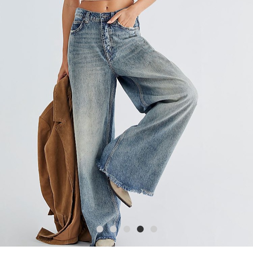 Free People wide leg jeans size 27